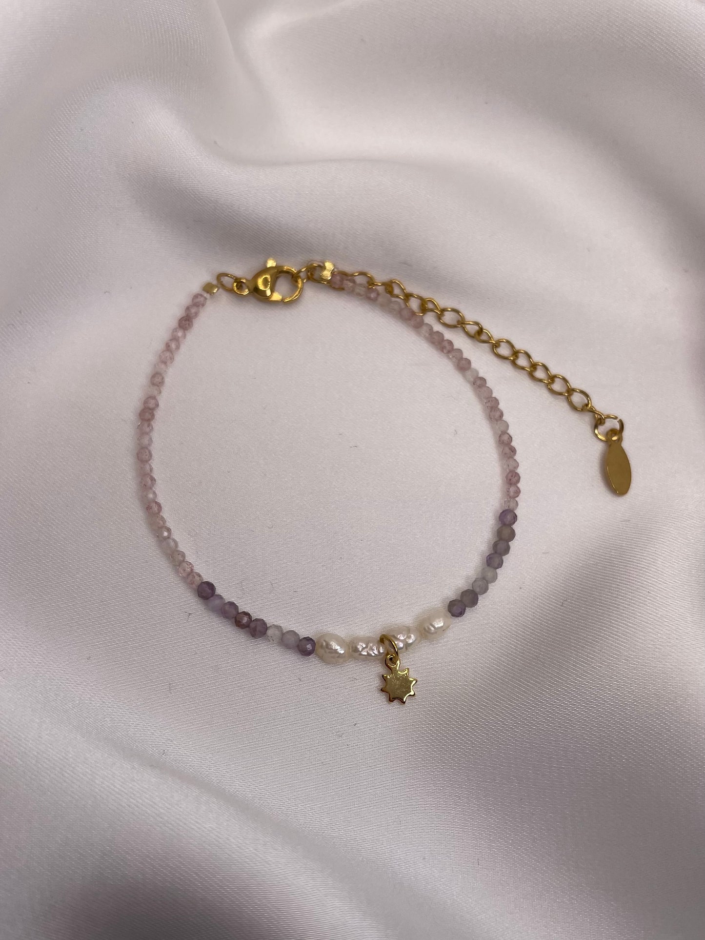 "nour" bracelet
