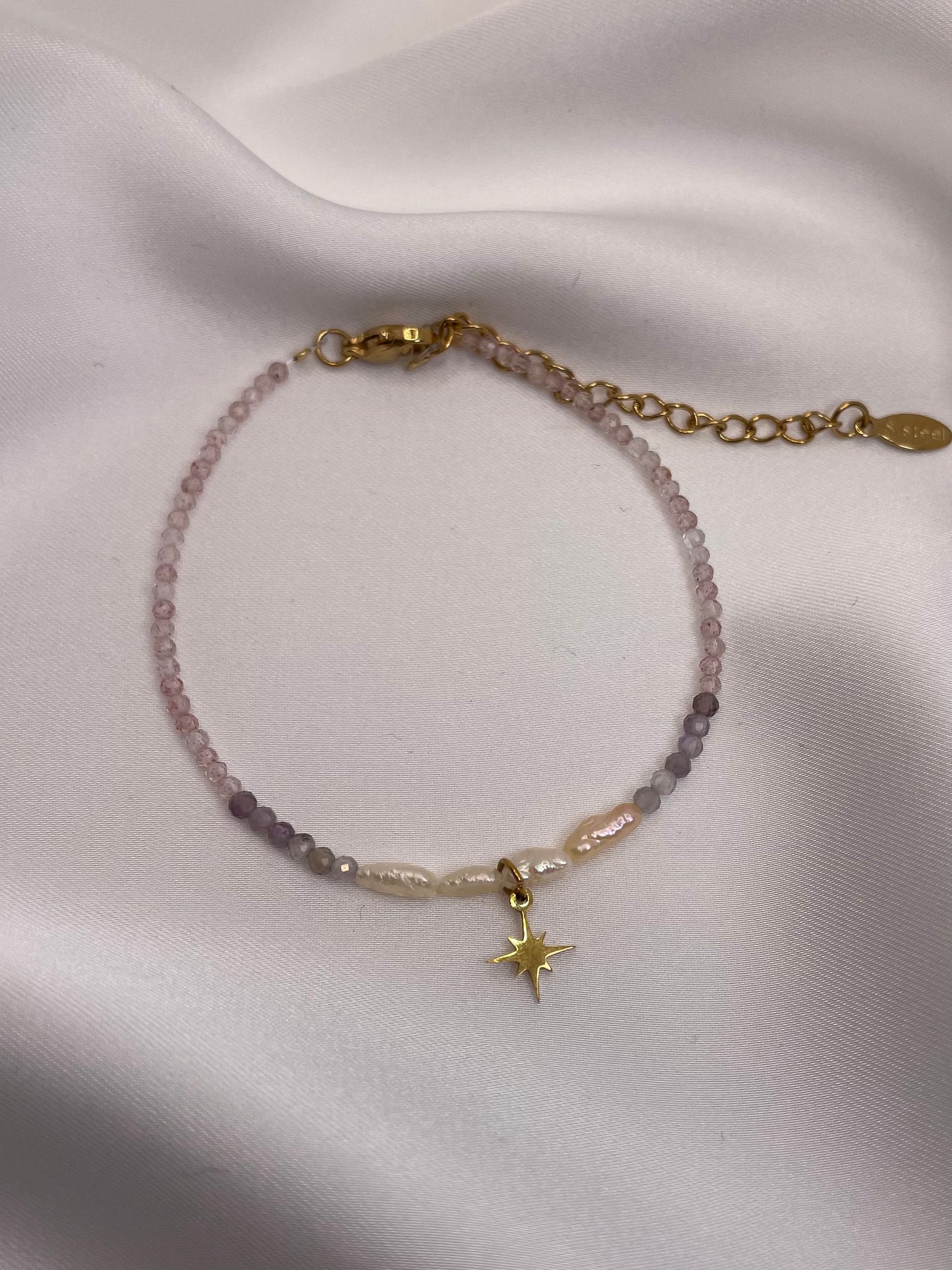 "nour" bracelet